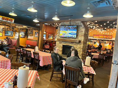 Cascade Station photo 2