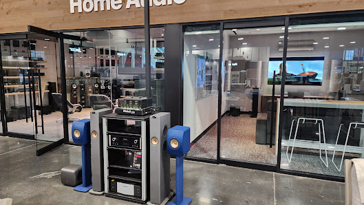 Cascade Station photo 4