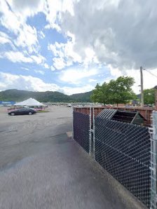 The Shops at Kanawha photo 5