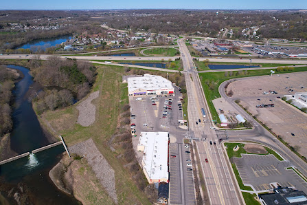 Apache Shoppes photo 2