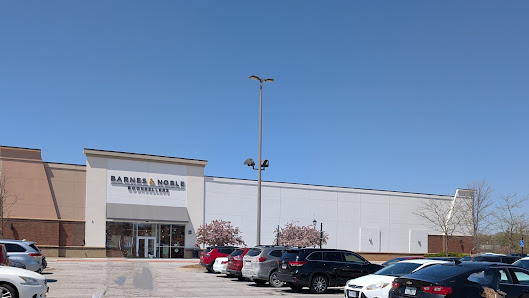 Shadow Lake Towne Center photo 1