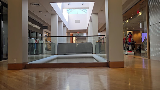 Plaza Frontenac photo 2