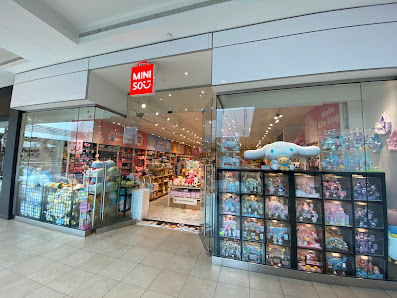 CF Polo Park photo 4