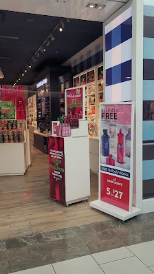 Dadeland Mall photo 3