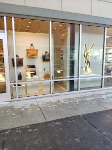 Windsor Crossing Premium Outlets photo 4