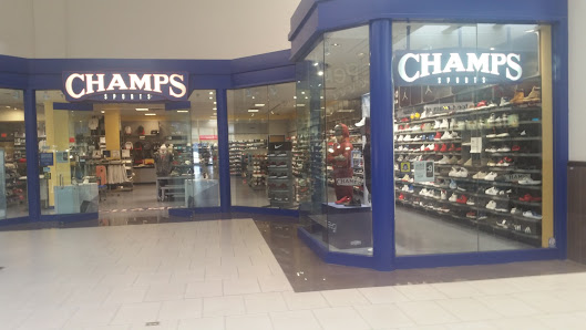 Broadway Square photo 2