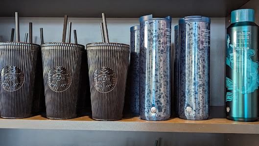 Avanyu Plaza photo 2