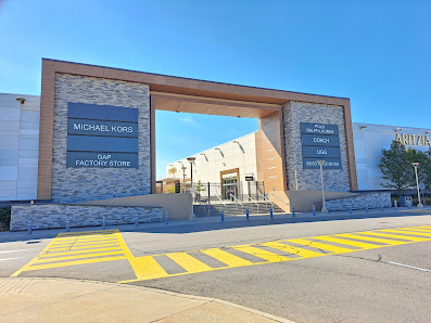 Outlet Collection at Niagara photo 1