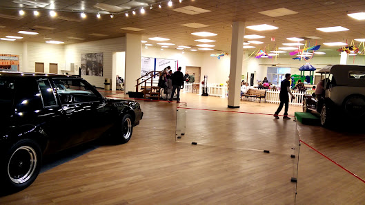 Courtland Center photo 3