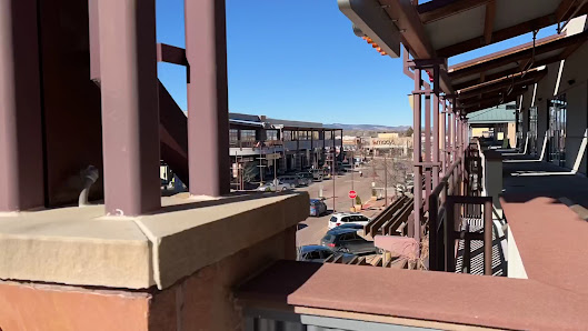 Twenty Ninth Street photo 3