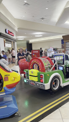 Huntington Mall photo 3