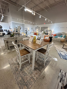 Winnetka Shopping Center photo 4