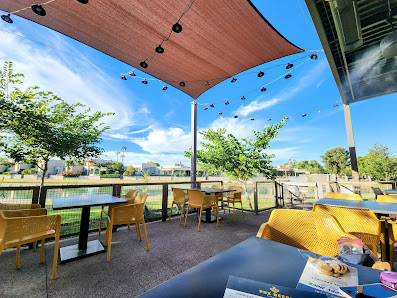 Mercado Del Lago Mall photo 5