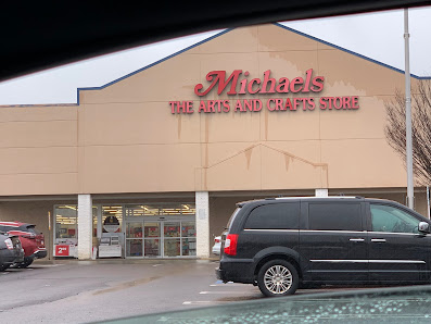 Lincoln Plaza photo 1