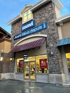 Premium Outlets Montréal photo 1