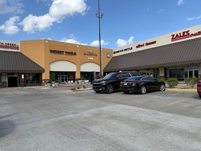 Tanger Outlets Branson photo 1