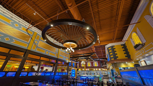 East Towne Centre photo 4