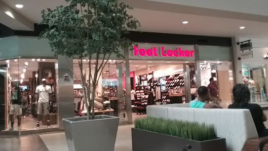 Perimeter Mall photo 4