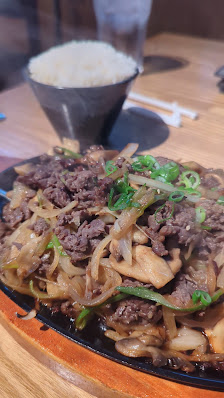 Riverdale Commons photo 3