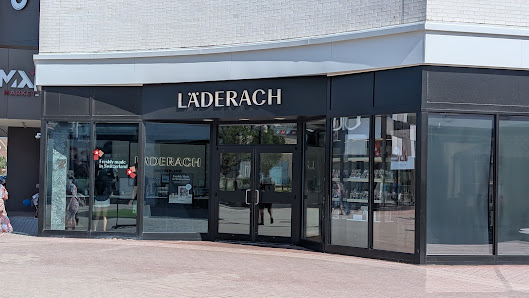 Westfield Old Orchard photo 1