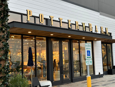 Westfield Old Orchard photo 5