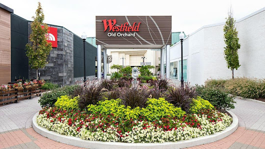 Westfield Old Orchard photo 6