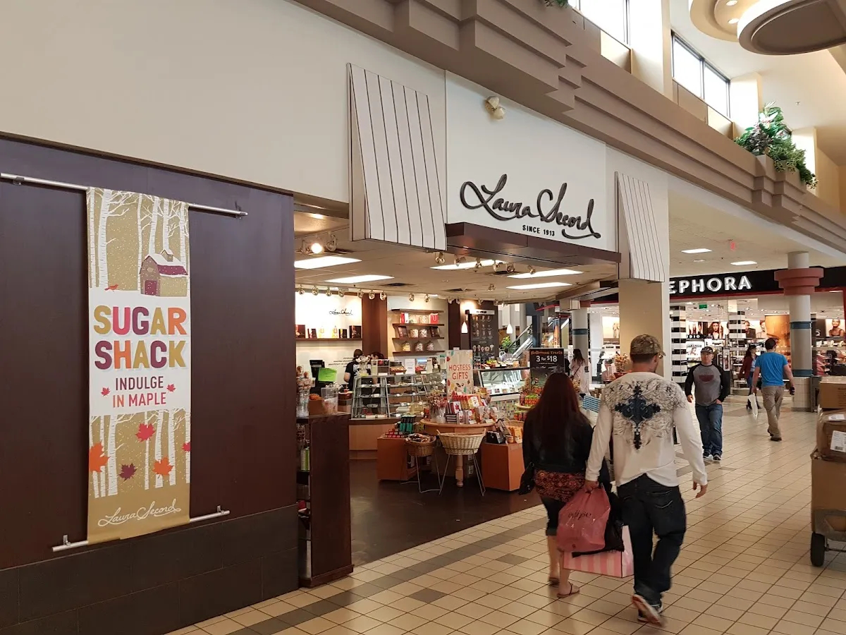 Avalon Mall Food Court