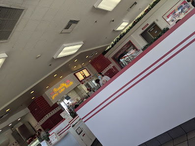 University Crossing photo 4