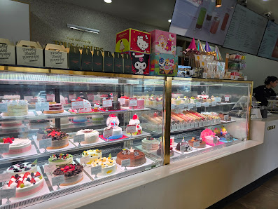 University Crossing photo 5