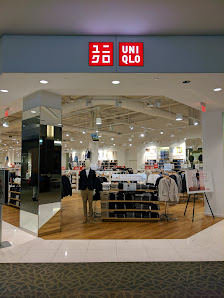 Trumbull Mall photo 4