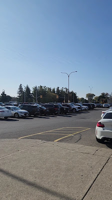 Hamilton Mall photo 3