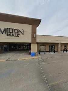 Hamilton Mall photo 5