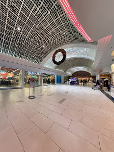 Warwick Mall photo 6