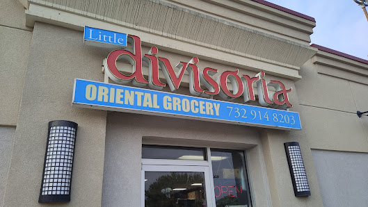 Victoria Plaza photo 1