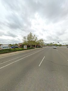 Lincoln Crossing photo 6