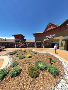 Outlets at Castle Rock photo 5