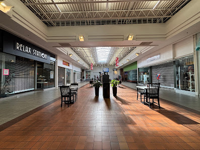 North Grand Mall photo 4