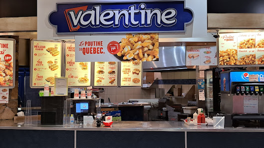 Service Centre Carrefour Laval photo 4