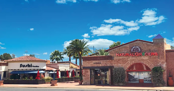 Broadway Village photo 6