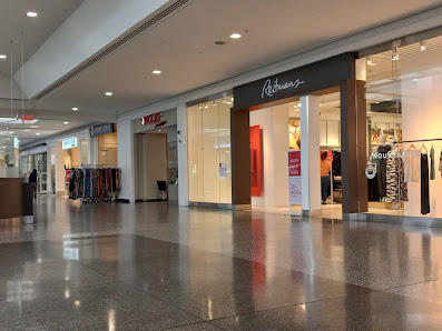 Place Longueuil photo 1