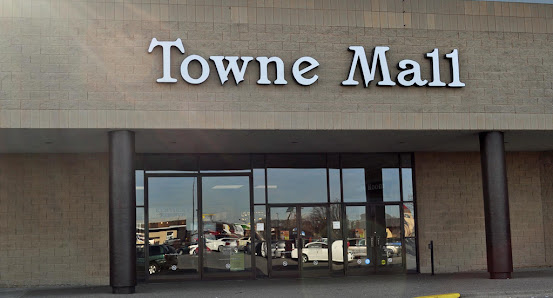 Towne Mall photo 4