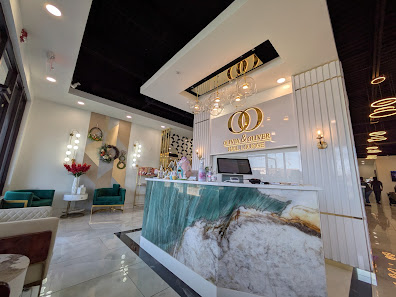 Brentwood Pointe photo 2