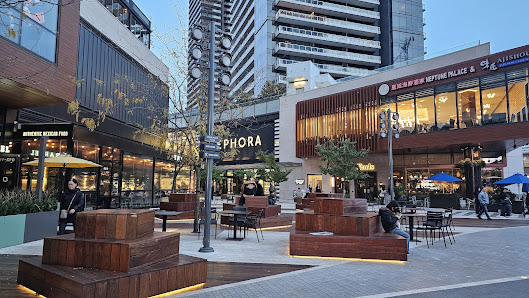 The Amazing Brentwood photo 5