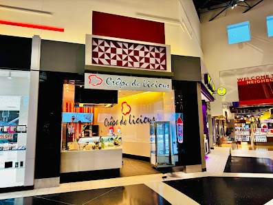 Vaughan Mills photo 4