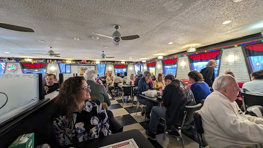 James-York Plaza photo 3