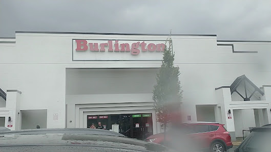 McMullen Creek Market photo 3