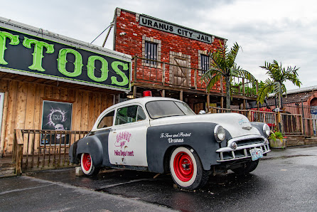 Uranus Missouri Towne Center photo 5