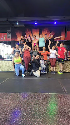 Wing Park Shopping Ctr photo 3