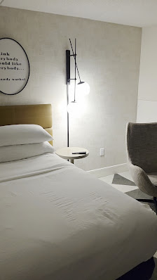 Station Square photo 2