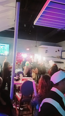 Addison Walk photo 3